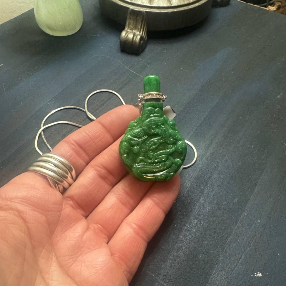 Sterling Silver Jade Snuff Bottle Necklace